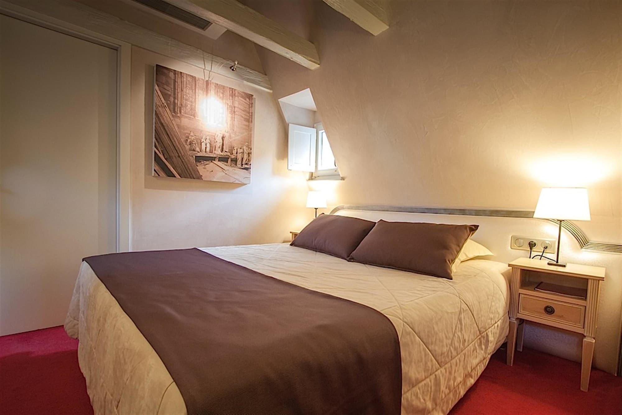 Hotel Cathedrale Strasbourg Bagian luar foto