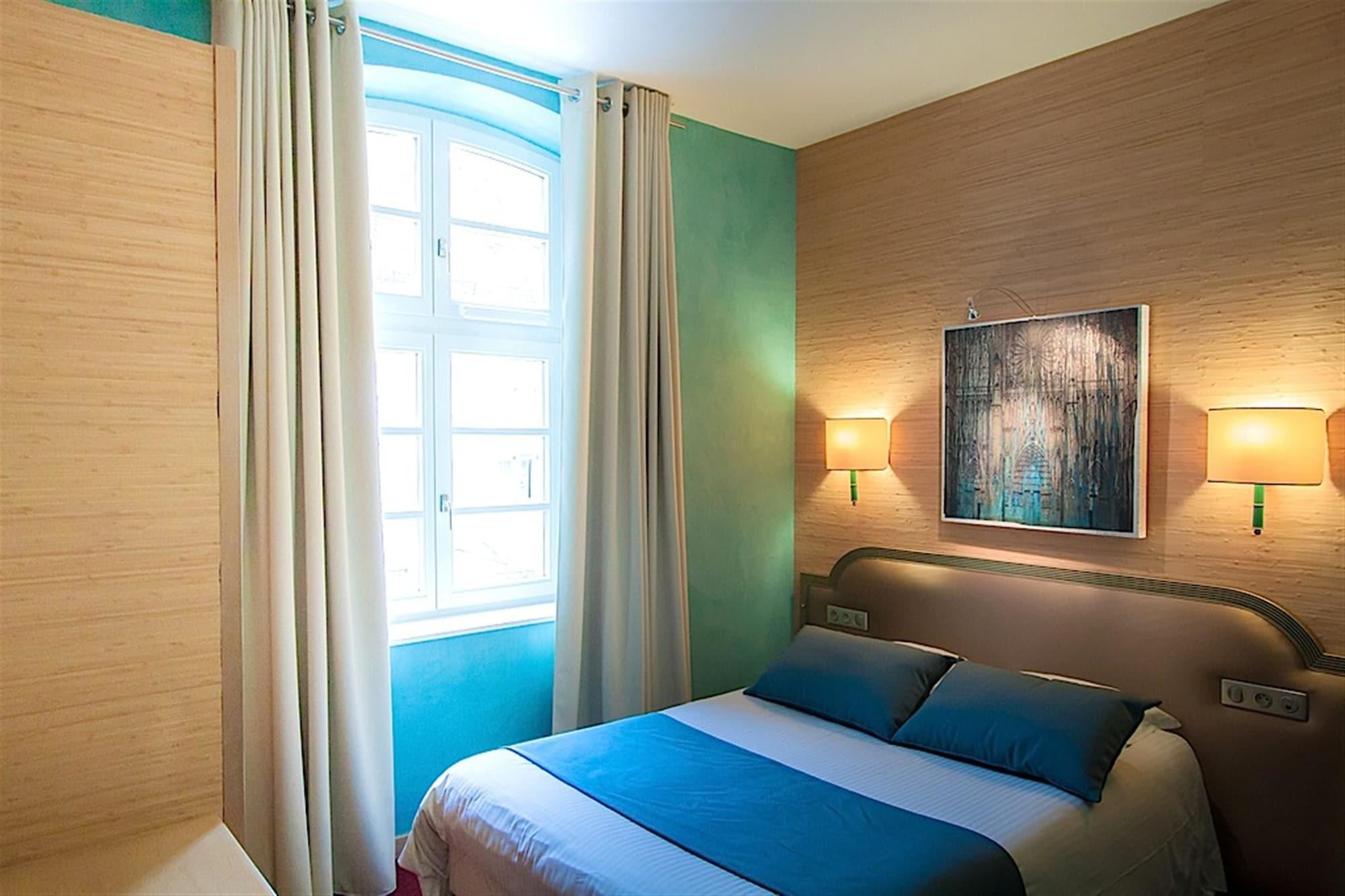 Hotel Cathedrale Strasbourg Bagian luar foto