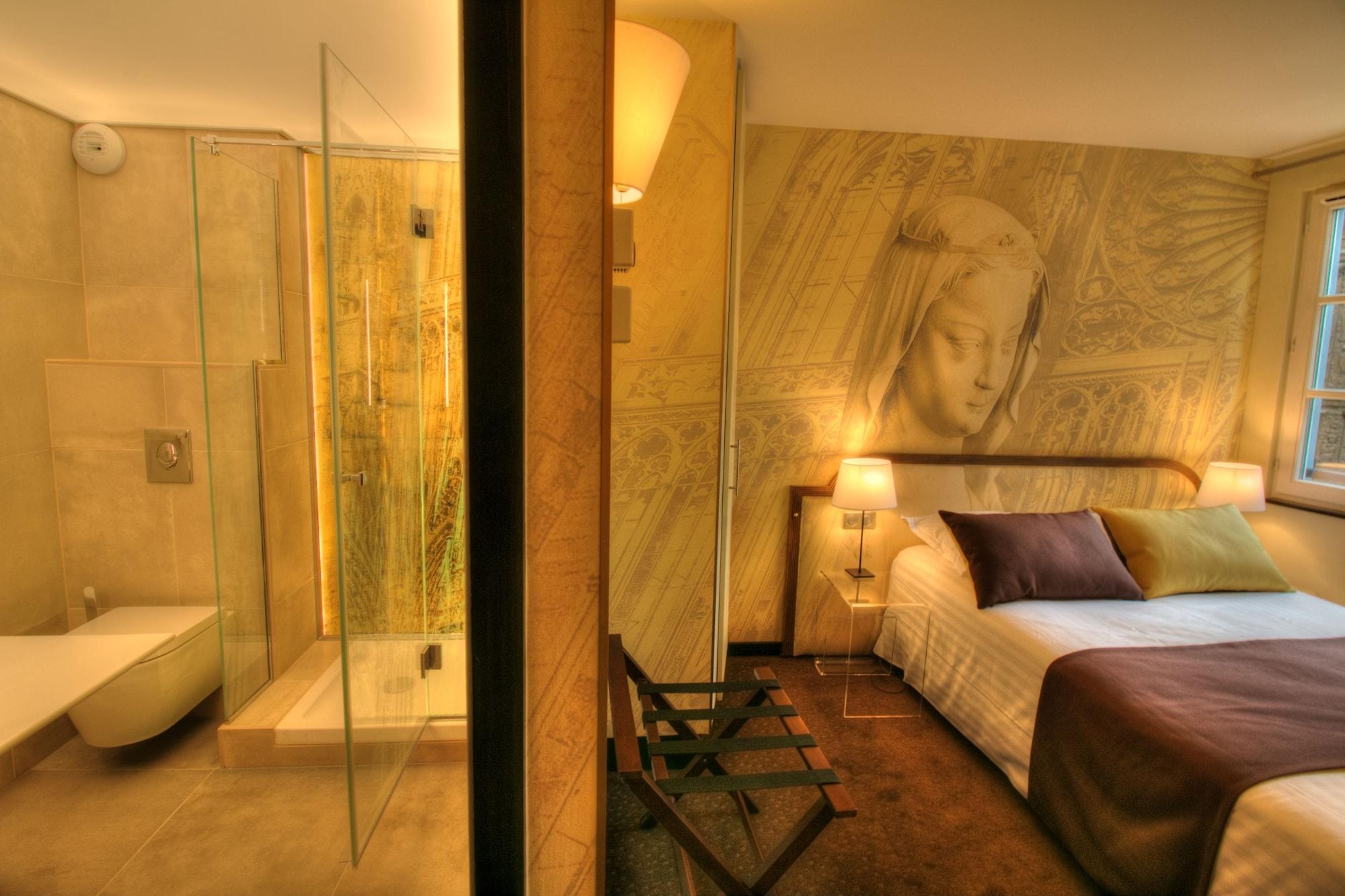 Hotel Cathedrale Strasbourg Bagian luar foto