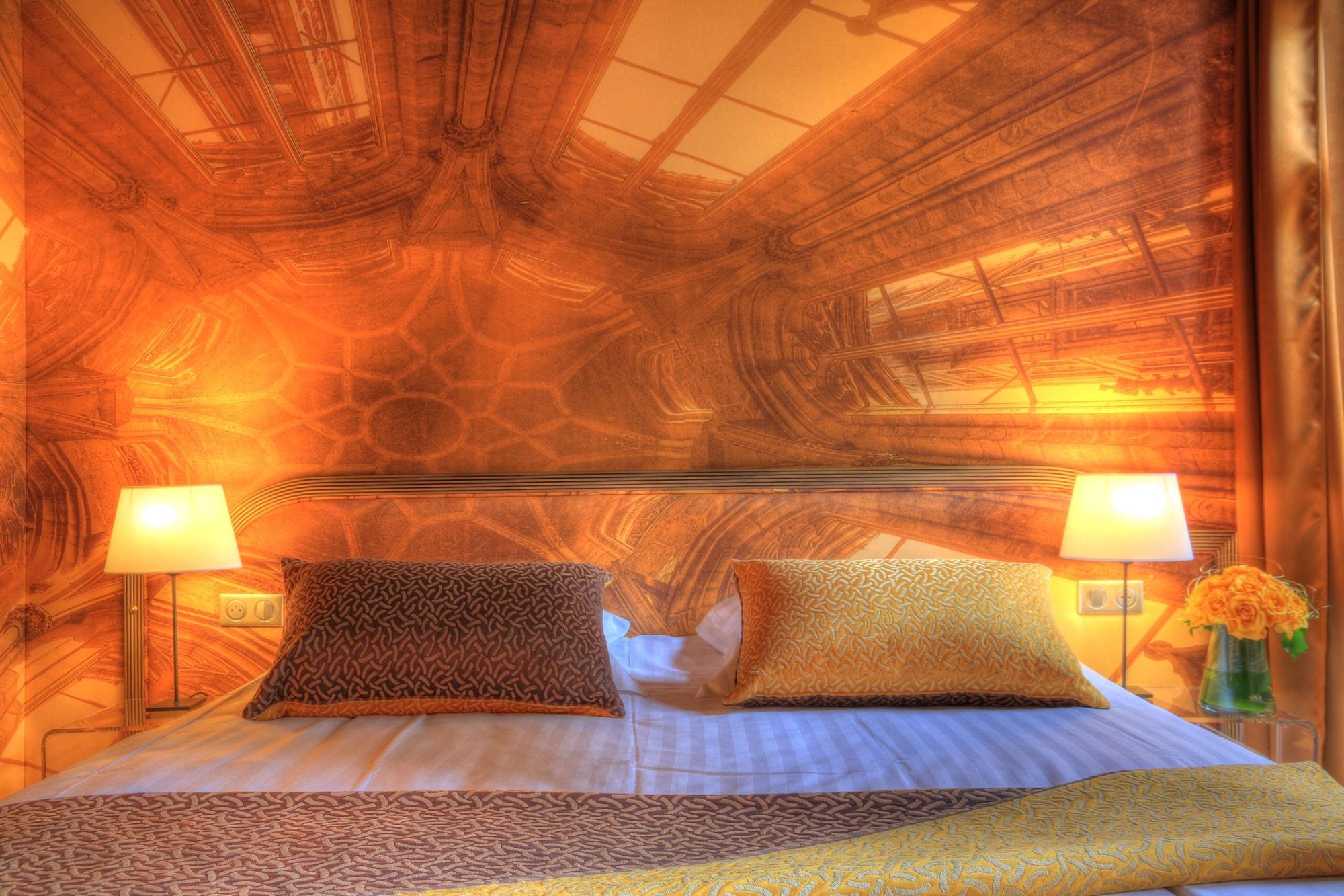 Hotel Cathedrale Strasbourg Bagian luar foto
