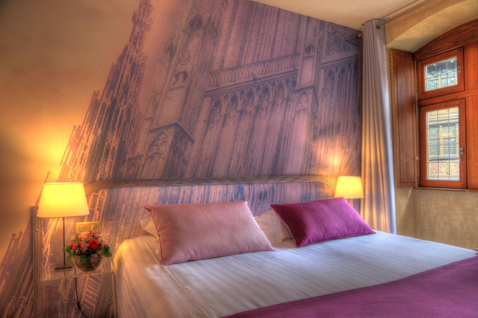 Hotel Cathedrale Strasbourg Bagian luar foto