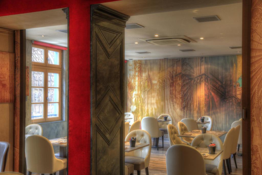Hotel Cathedrale Strasbourg Bagian luar foto